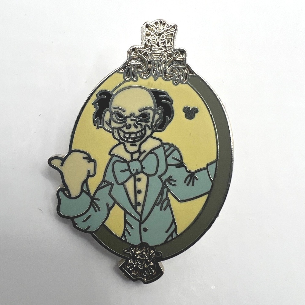 Disney Pin Hitchhiking Ghost Portrait Trading Collecting Hidden Mickey